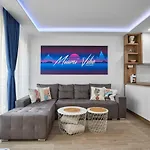 Apartment Miami Vibe By Estateautomata Burgas